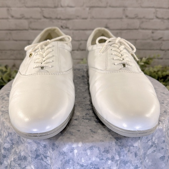 Easy Spirit “Motion” White Leather Round Toe Flex-Comfort Oxfords WMS 12M🤍GUC - Picture 2 of 12